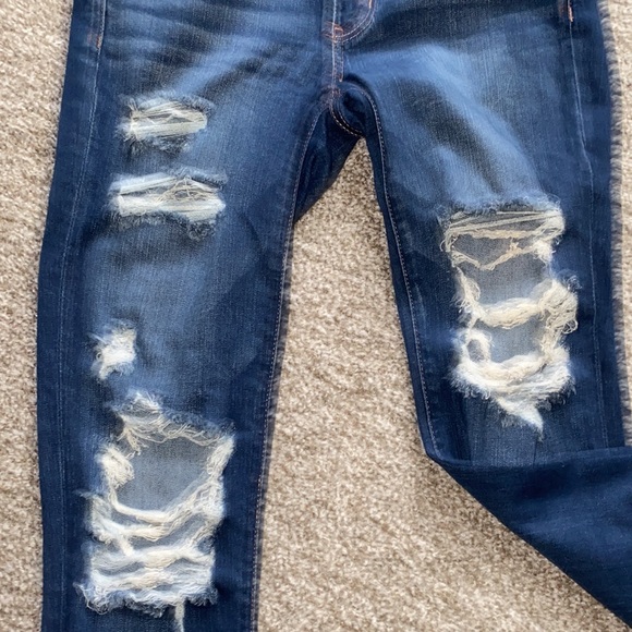Ripped Jeggings - Picture 2 of 6